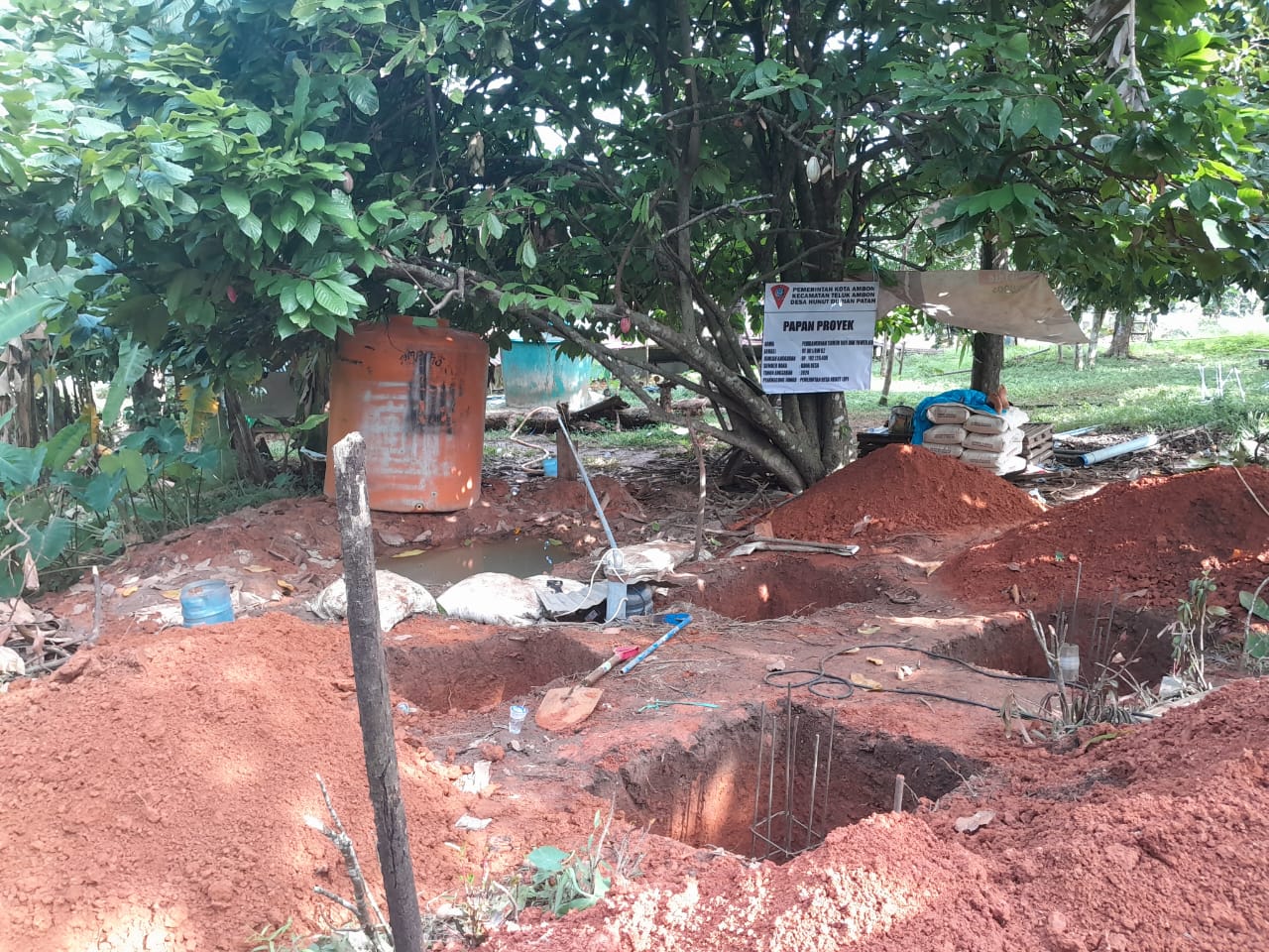 Pembangunan sumur bor RT.001-RW.02